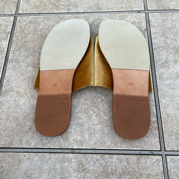 James Smith Off Duty Sandals in Velvet